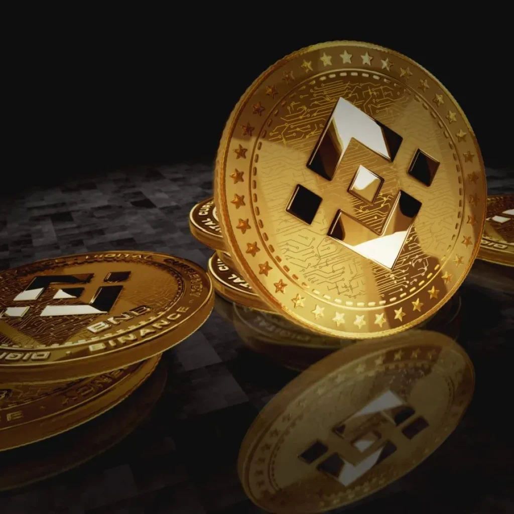 سقوط قیمت BNB به زیر ۹۰۰ دلار
